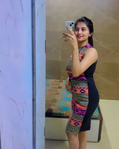 Escort Manasa